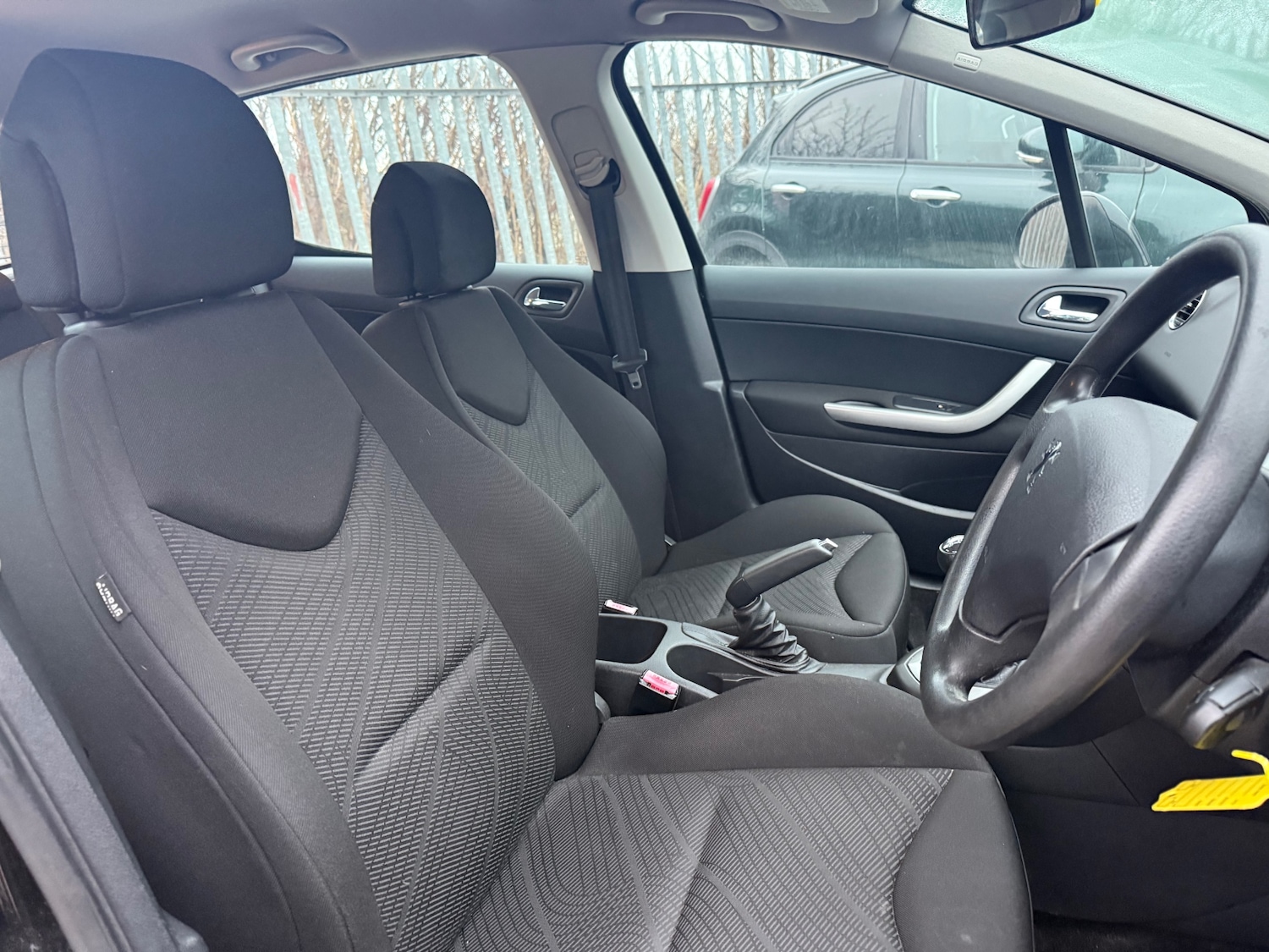 Used Peugeot 308 2009 for sale - 77058447: Photo 16