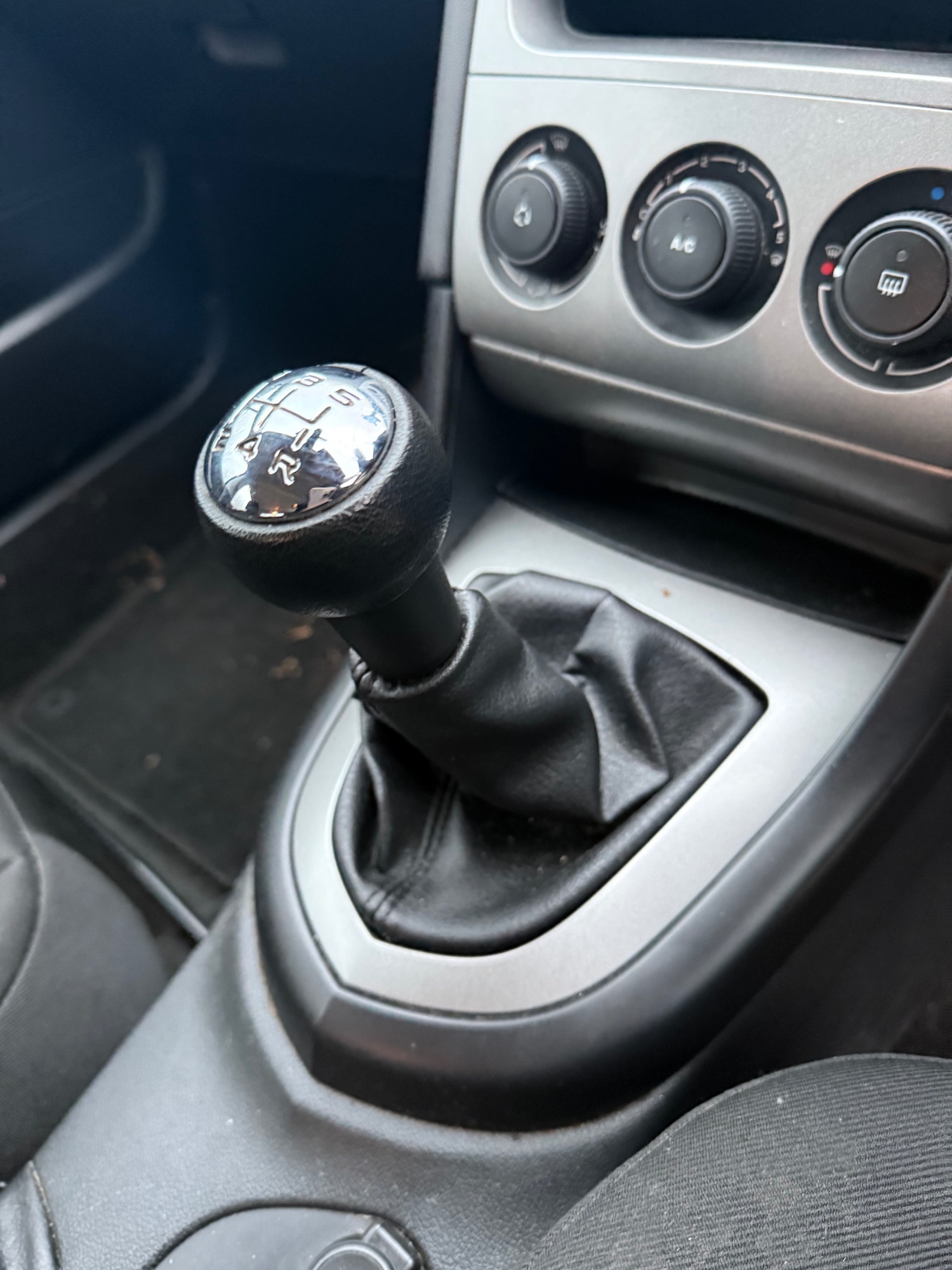 Used Peugeot 308 2009 for sale - 77058447: Photo 18