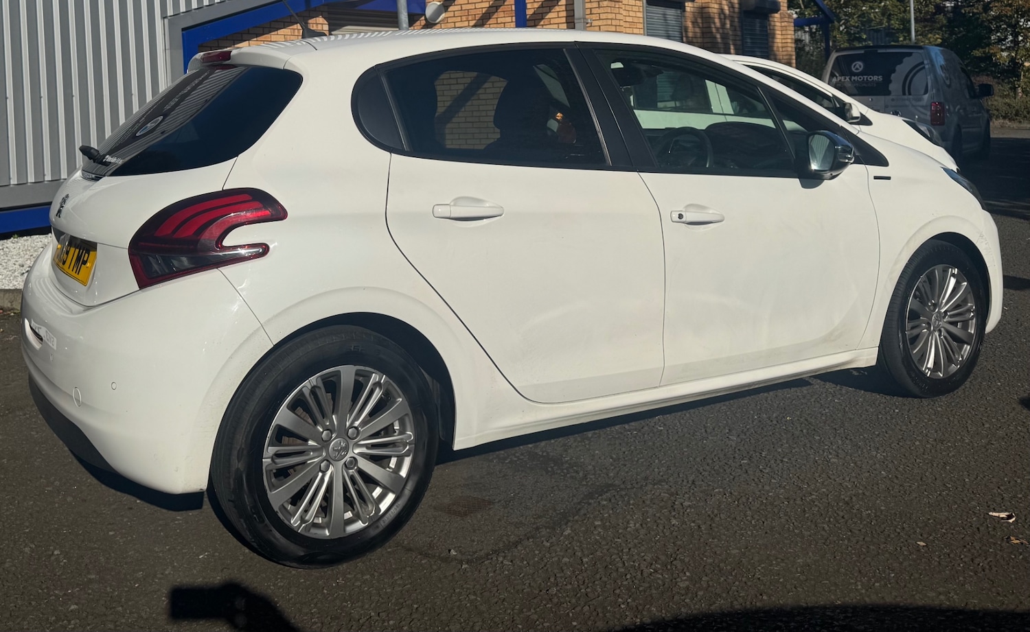 Used Peugeot 208 2019 for sale - 76077463: Photo 3