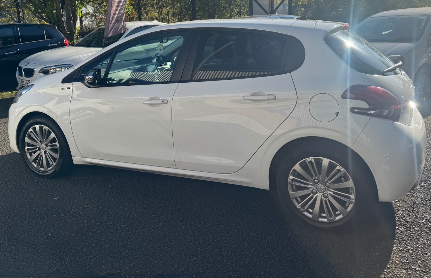 Used Peugeot 208 2019 for sale - 76077463: Photo 5