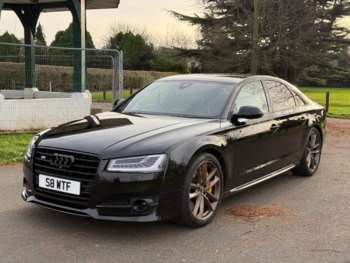 2017 (17) - 4.0 TFSI V8 Plus Tiptronic quattro Euro 6 (s/s) 4dr