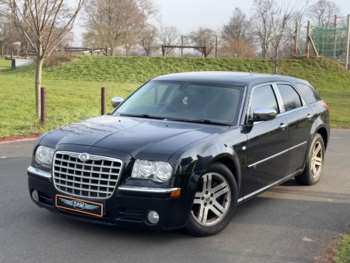 Used Chrysler 300C 2010 for sale - 74070093: Photo