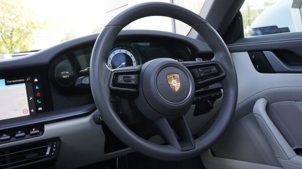 Used Porsche 911 2022 for sale - 76079404: Photo 36