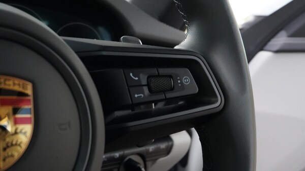 Used Porsche 911 2022 for sale - 76079404: Photo 47