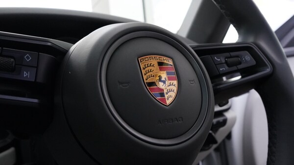 Used Porsche 911 2022 for sale - 76079404: Photo 54