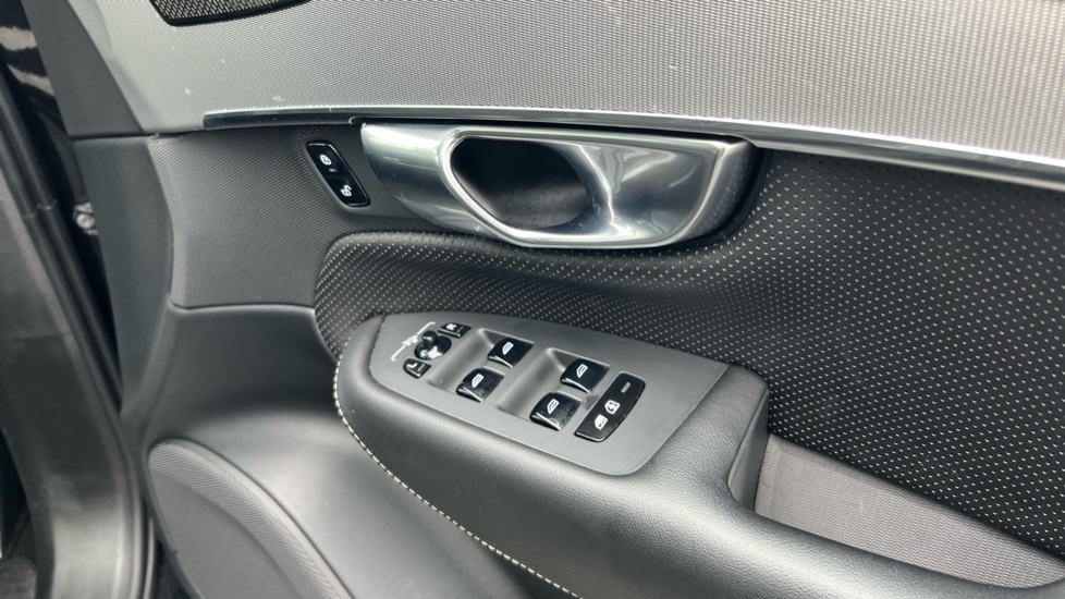 Used Volvo XC90 2022 for sale - 76168876: Photo 44