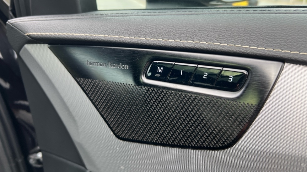 Used Volvo XC90 2022 for sale - 76168876: Photo 45