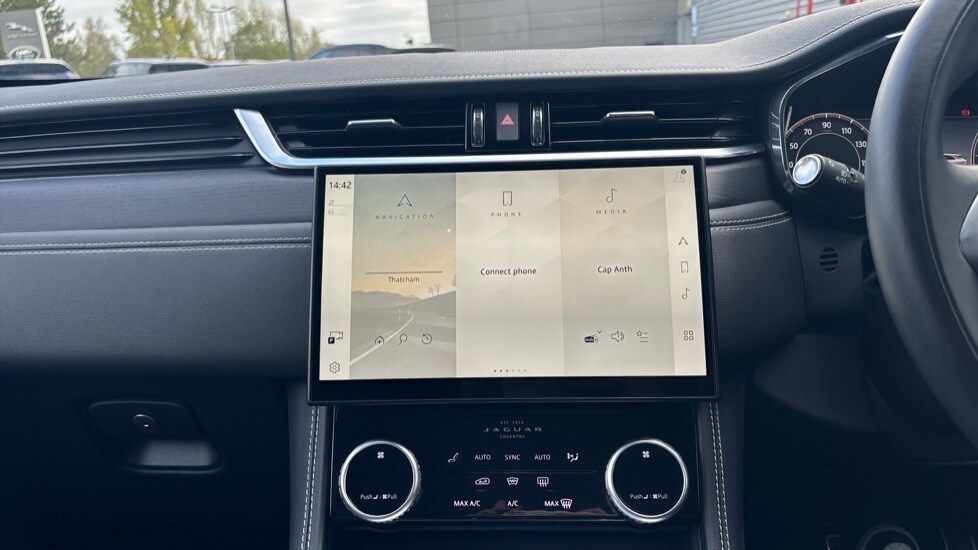 Used Jaguar F-Pace 2023 for sale - 76033870: Photo 14