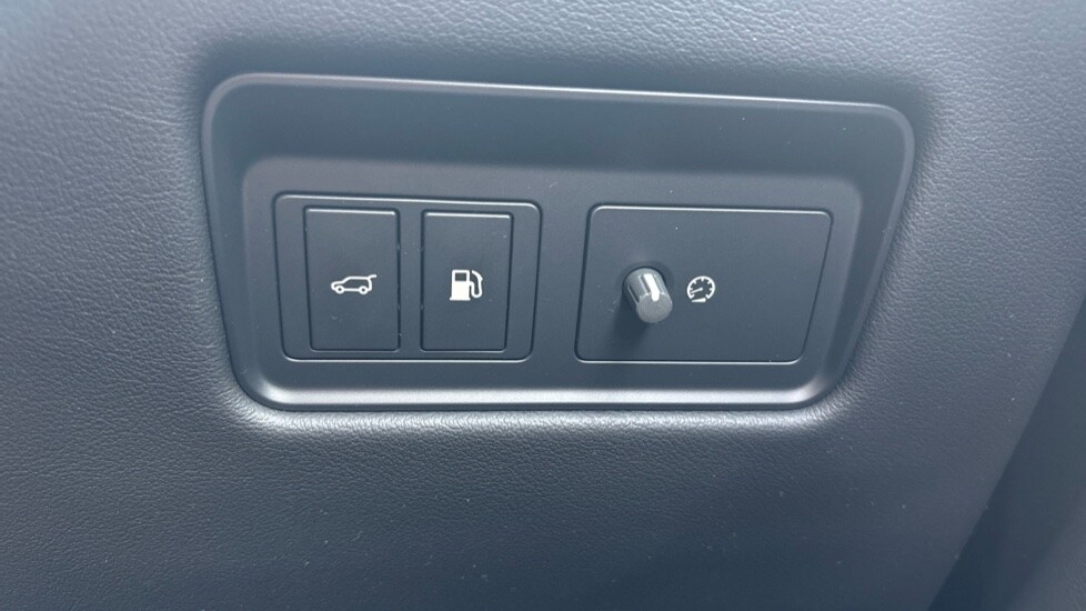 Used Jaguar F-Pace 2023 for sale - 76033870: Photo 38