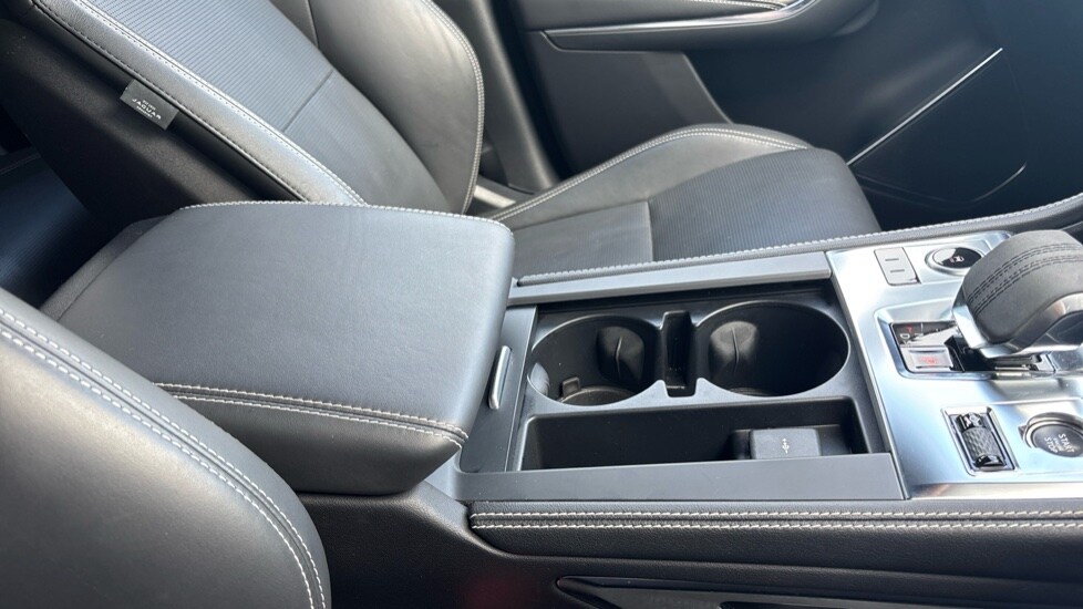 Used Jaguar F-Pace 2023 for sale - 76033870: Photo 43