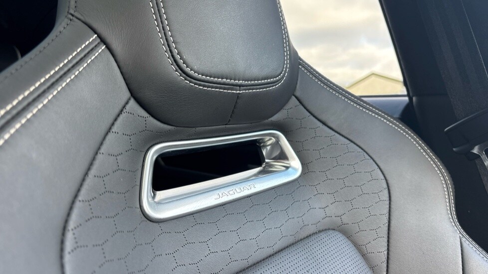 Used Jaguar F-Pace 2023 for sale - 76033870: Photo 47