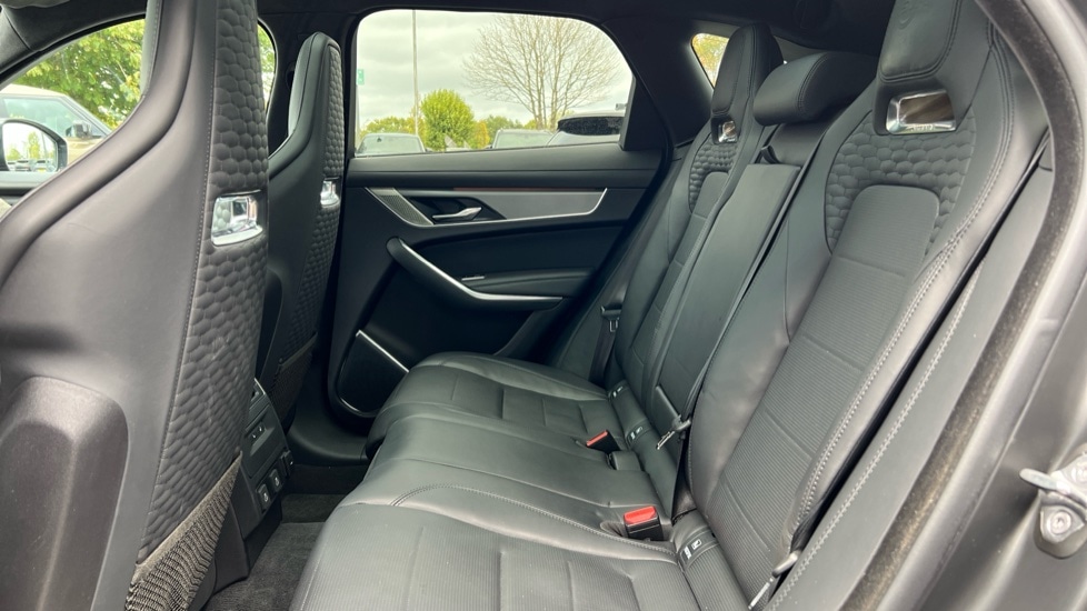 Used Jaguar F-Pace 2024 for sale - 76079093: Photo 8