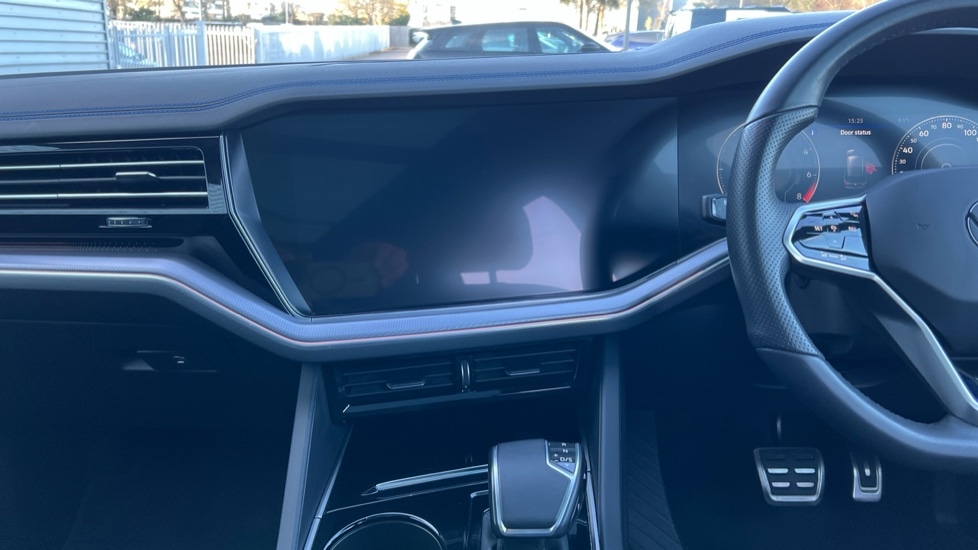 Used Volkswagen Touareg 2023 for sale - 76871541: Photo 12