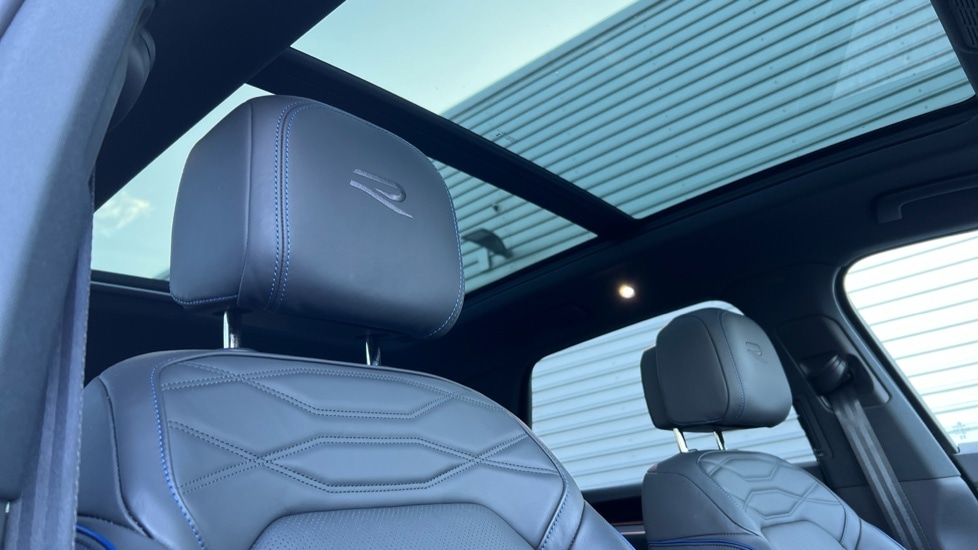 Used Volkswagen Touareg 2023 for sale - 76871541: Photo 29