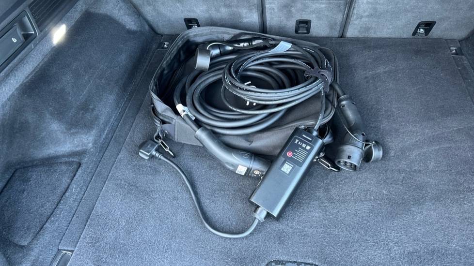 Used Volkswagen Touareg 2023 for sale - 76871541: Photo 49