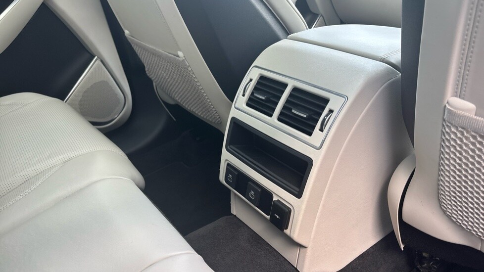 Used Jaguar F-Pace 2024 for sale - 76475192: Photo 18