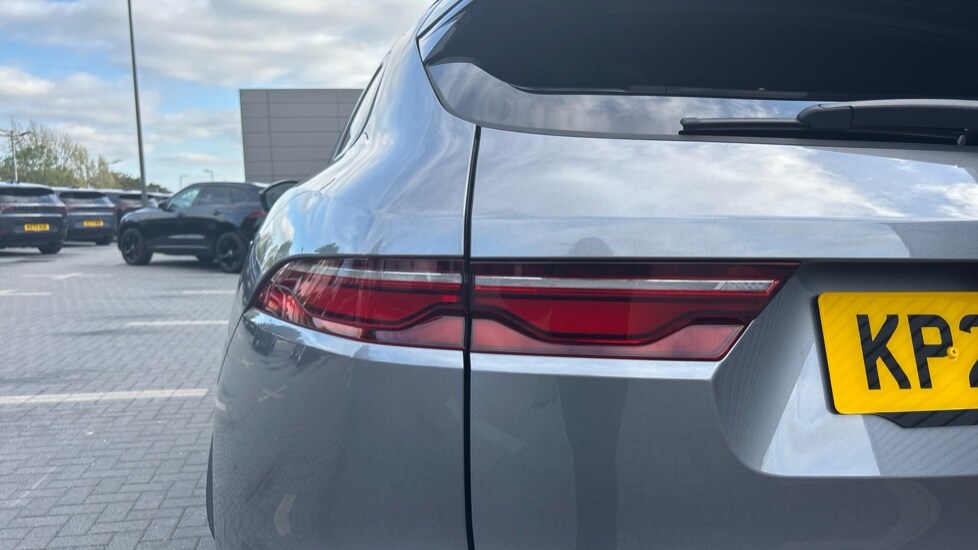 Used Jaguar F-Pace 2024 for sale - 76475192: Photo 19