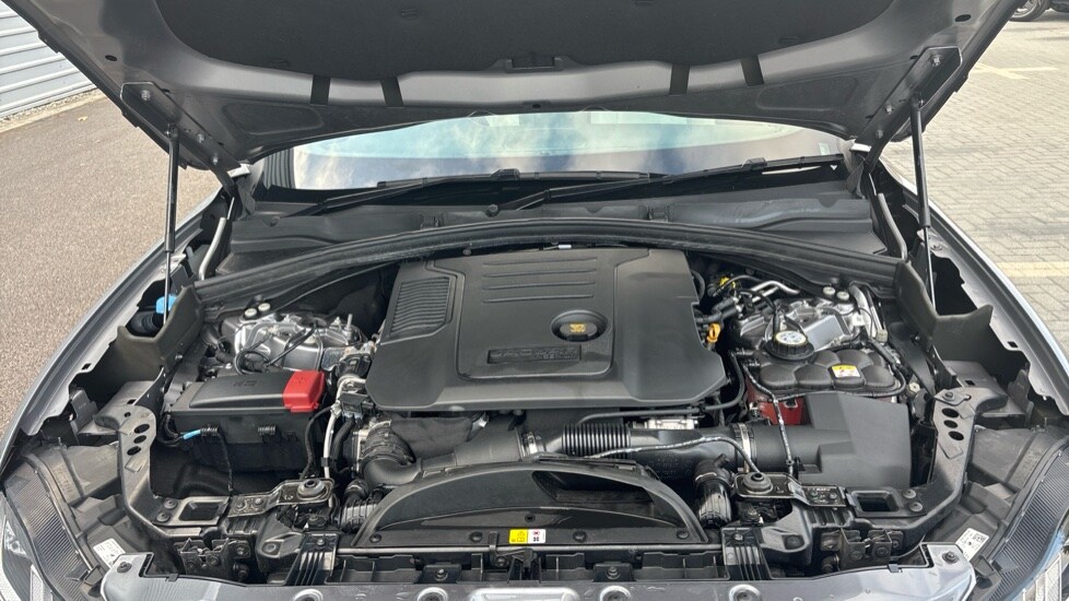 Used Jaguar F-Pace 2024 for sale - 76475192: Photo 34