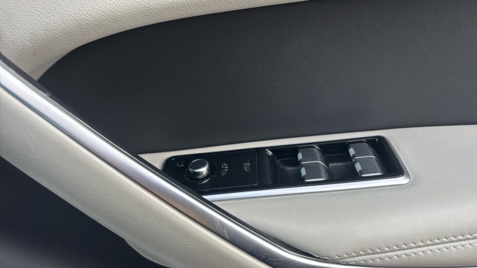 Used Jaguar F-Pace 2024 for sale - 76475192: Photo 39