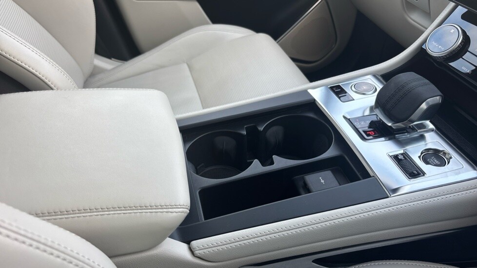 Used Jaguar F-Pace 2024 for sale - 76475192: Photo 41