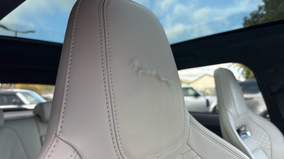 Used Jaguar F-Pace 2024 for sale - 76475192: Photo 45