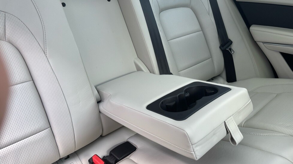 Used Jaguar F-Pace 2024 for sale - 76475192: Photo 50