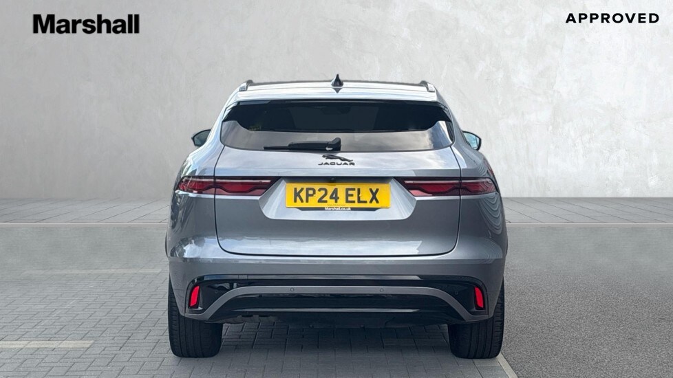 Used Jaguar F-Pace 2024 for sale - 76475192: Photo 6
