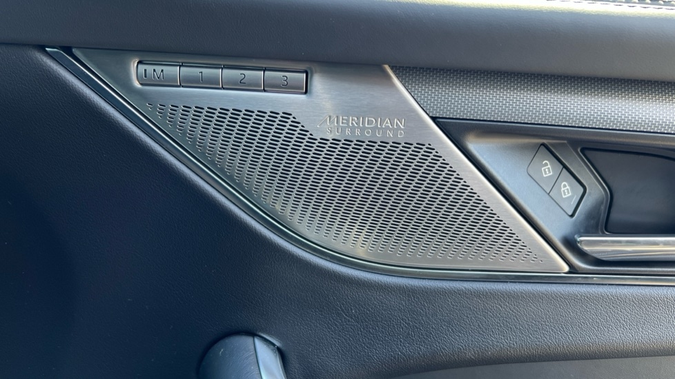 Used Jaguar F-Pace 2024 for sale - 76773366: Photo 38