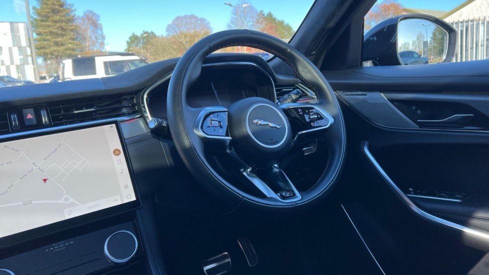 Used Jaguar F-Pace 2024 for sale - 76773366: Photo 59