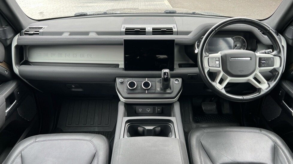 Used Land Rover Defender 2022 for sale - 76868577: Photo 11