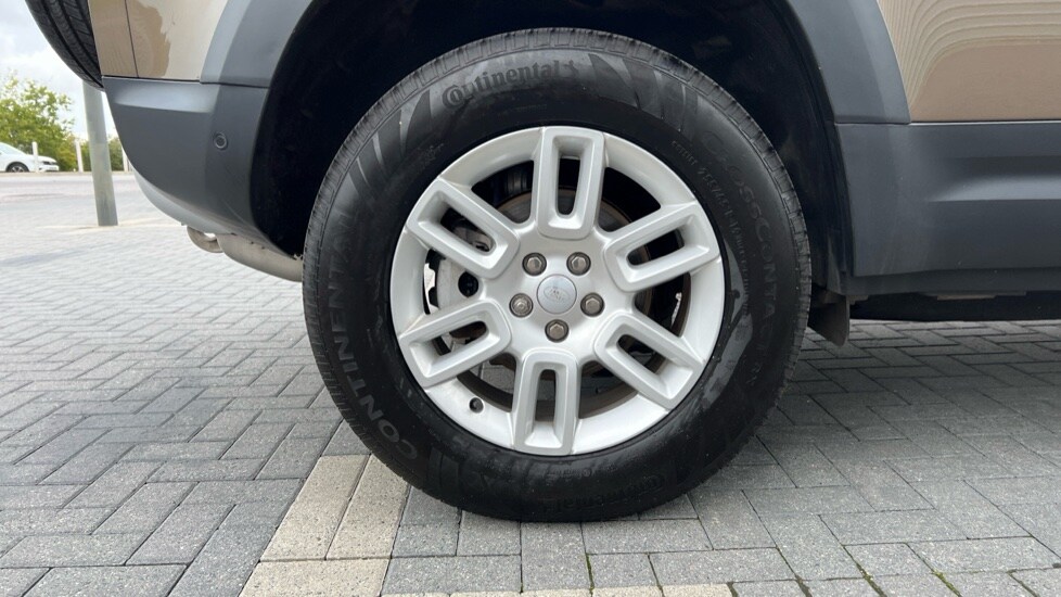 Used Land Rover Defender 2022 for sale - 76868577: Photo 19