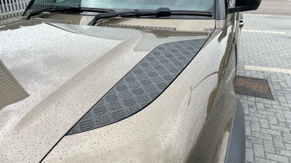 Used Land Rover Defender 2022 for sale - 76868577: Photo 23