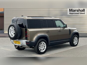 Used Land Rover Defender 2022 for sale - 76868577: Photo