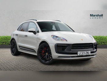 Used Porsche Macan 2023 for sale - 76234161: Photo