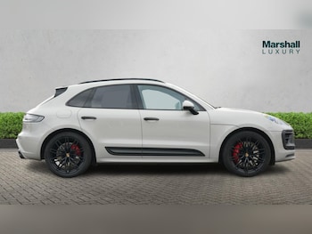 Used Porsche Macan 2023 for sale - 76234161: Photo