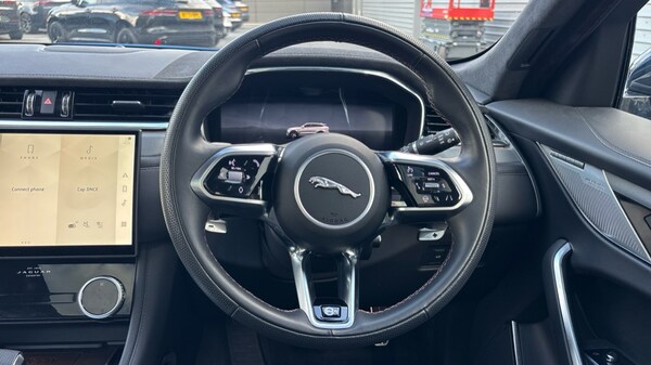 Used Jaguar F-Pace 2024 for sale - 76184053: Photo 15