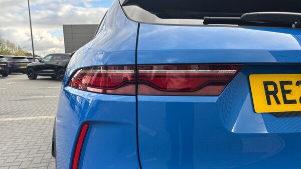 Used Jaguar F-Pace 2024 for sale - 76184053: Photo 19