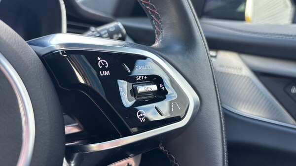 Used Jaguar F-Pace 2024 for sale - 76184053: Photo 35
