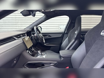 Used Jaguar F-Pace 2024 for sale - 76184053: Photo