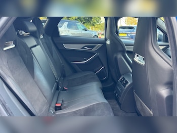 Used Jaguar F-Pace 2024 for sale - 76184053: Photo