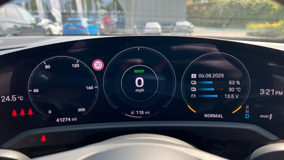 Used Porsche Taycan 2020 for sale - 76384454: Photo 13