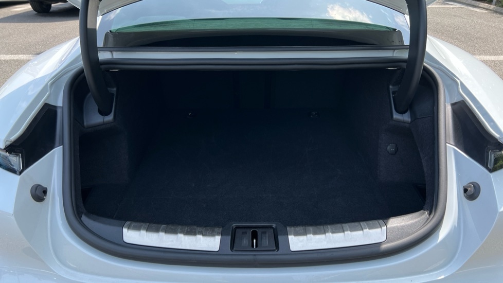 Used Porsche Taycan 2020 for sale - 76384454: Photo 15