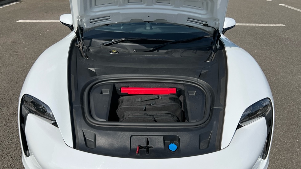 Used Porsche Taycan 2020 for sale - 76384454: Photo 16