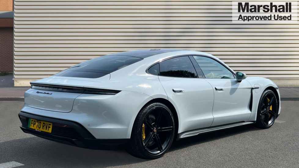 Used Porsche Taycan 2020 for sale - 76384454: Photo 3