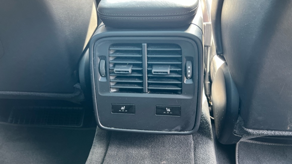 Used Porsche Taycan 2020 for sale - 76384454: Photo 33