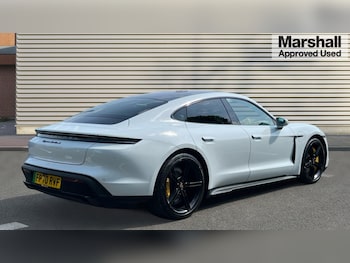 Used Porsche Taycan 2020 for sale - 76384454: Photo