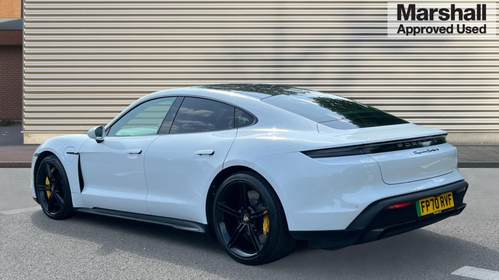 Used Porsche Taycan 2020 for sale - 76384454: Photo 5