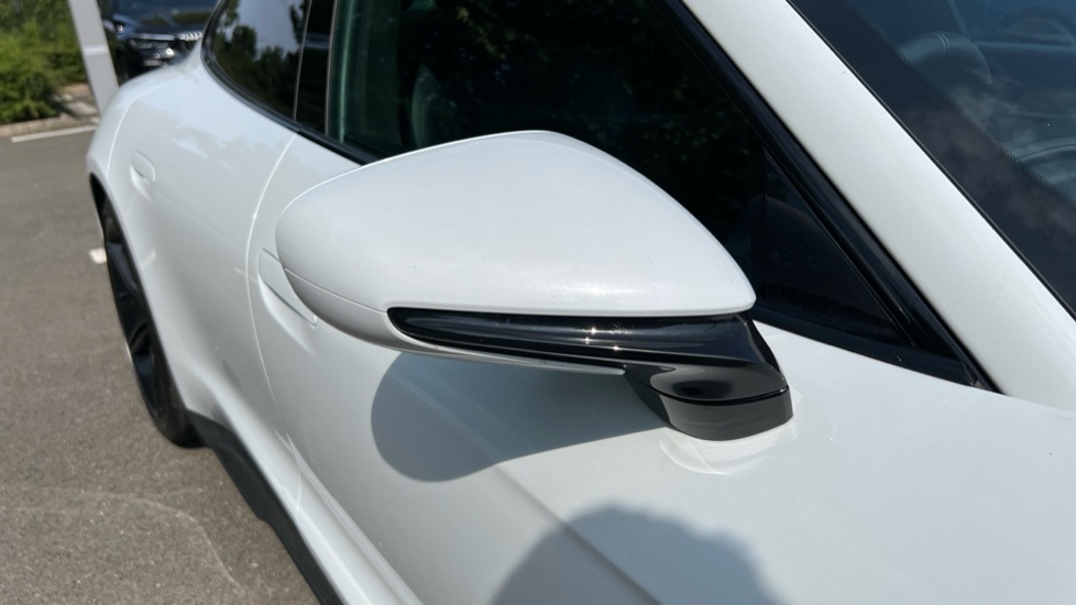 Used Porsche Taycan 2020 for sale - 76384454: Photo 52