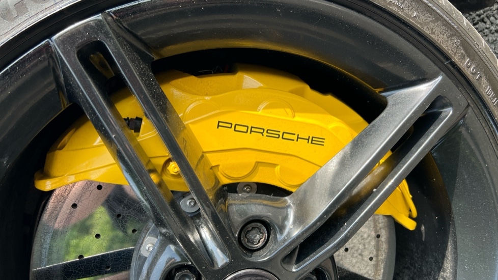 Used Porsche Taycan 2020 for sale - 76384454: Photo 59