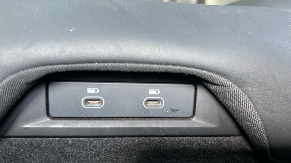 Used Porsche Taycan 2020 for sale - 76384454: Photo 71